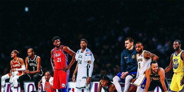 NBA前十名人气榜揭晓，篮球巨星们的辉煌时刻（LeBronJames在榜单上霸占榜首，再创历史）