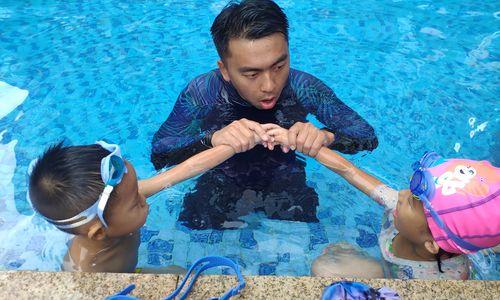 小学生学游泳憋气技巧（掌握关键技巧，快速提高游泳水平）