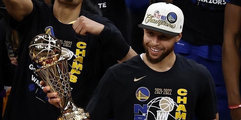 NBA2019赛季三分球排行榜（探索三分球在现代篮球中的重要性与影响力）