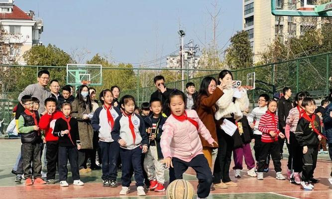 篮球防守的力量（以篮球防守可以手拉手吗？探索合作的精髓）