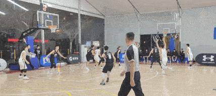 篮球人盯人防守跑位教学（打造完美的防守体系，提升篮球战术实力）