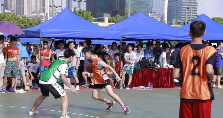 篮球赛中最佳防守位置（探索篮球比赛中的战术布局及关键防守位置）