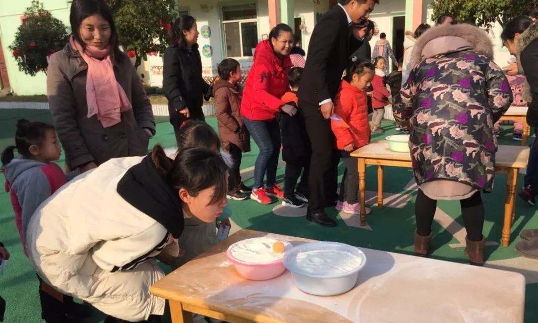以面粉吹乒乓球的技巧与窍门（玩转面粉吹乒乓球，成功技巧大揭秘！）