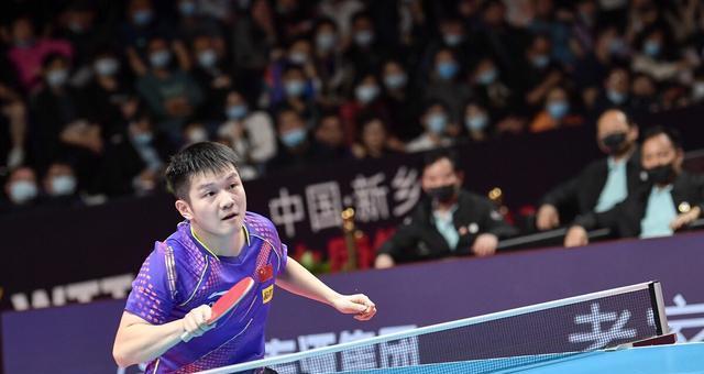 初学者如何简单练习乒乓球垫步技巧（掌握乒乓球垫步技巧的关键要素）