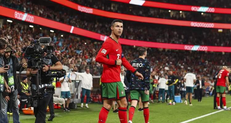 C罗世界杯进球庆祝（卓越！C罗世界杯进球庆祝震撼世界）